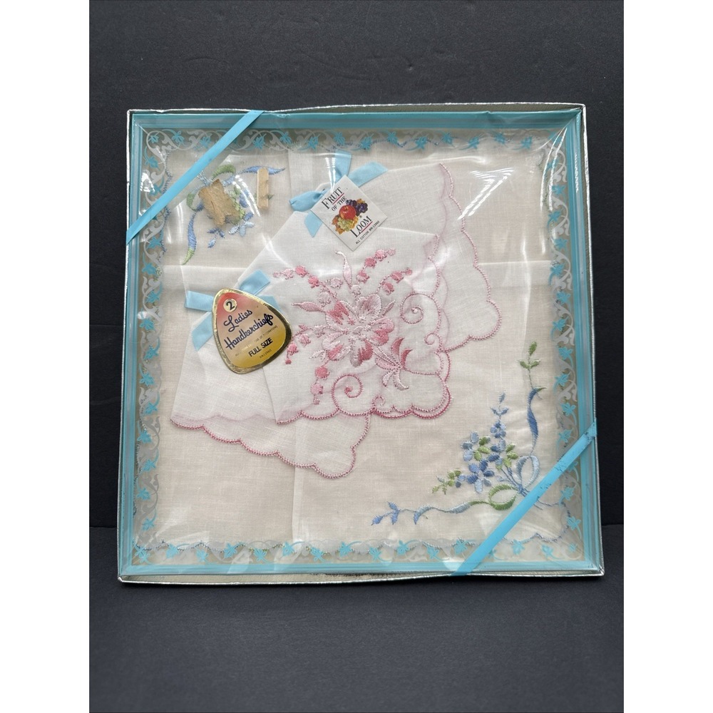 Vintage NOS FRUIT OF THE LOOM Ladies Hankerchiefs Set of 2 In Box Floral